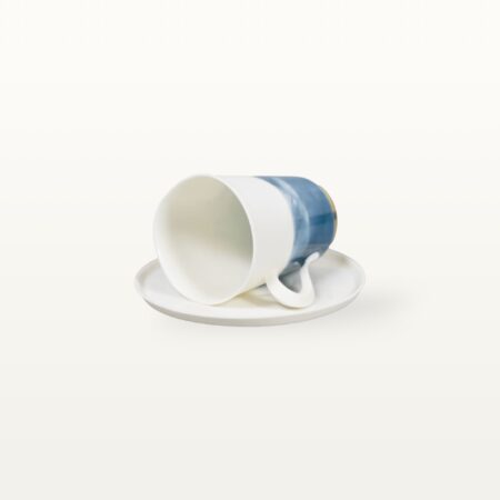 Alternative view of Mittlere Porzellantasse mit Untertasse - Blau