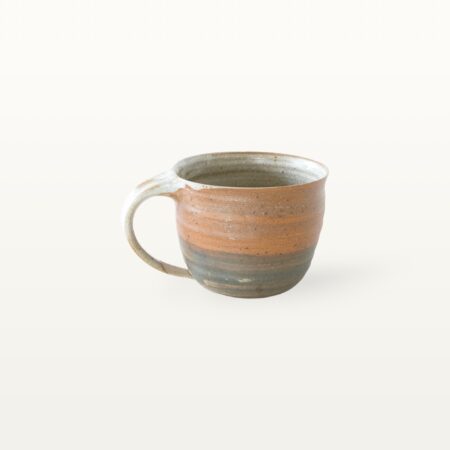 Alternative view of Flache, bauchige Tasse in rustikaler Optik - bunt