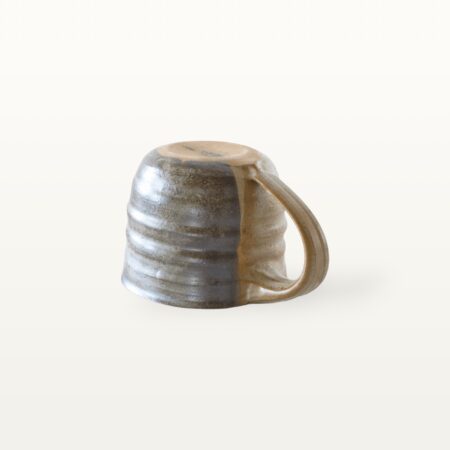 Flache, bauchige Tasse in rustikaler Optik - weiß und blau 7 Flache, bauchige Tasse in rustikaler Optik - weiß und blau – Bild 3