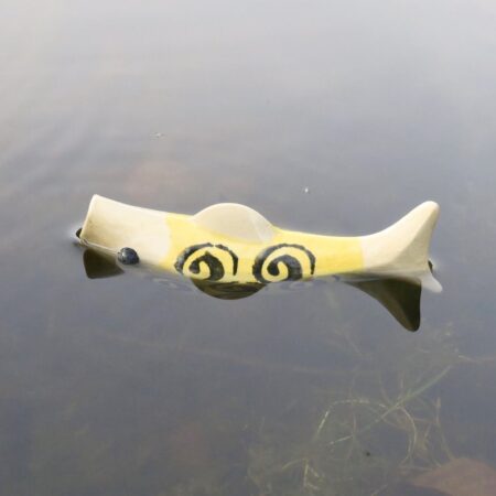 Alternative view of Schwimmender Keramik Fisch - Gelb mit Spirale