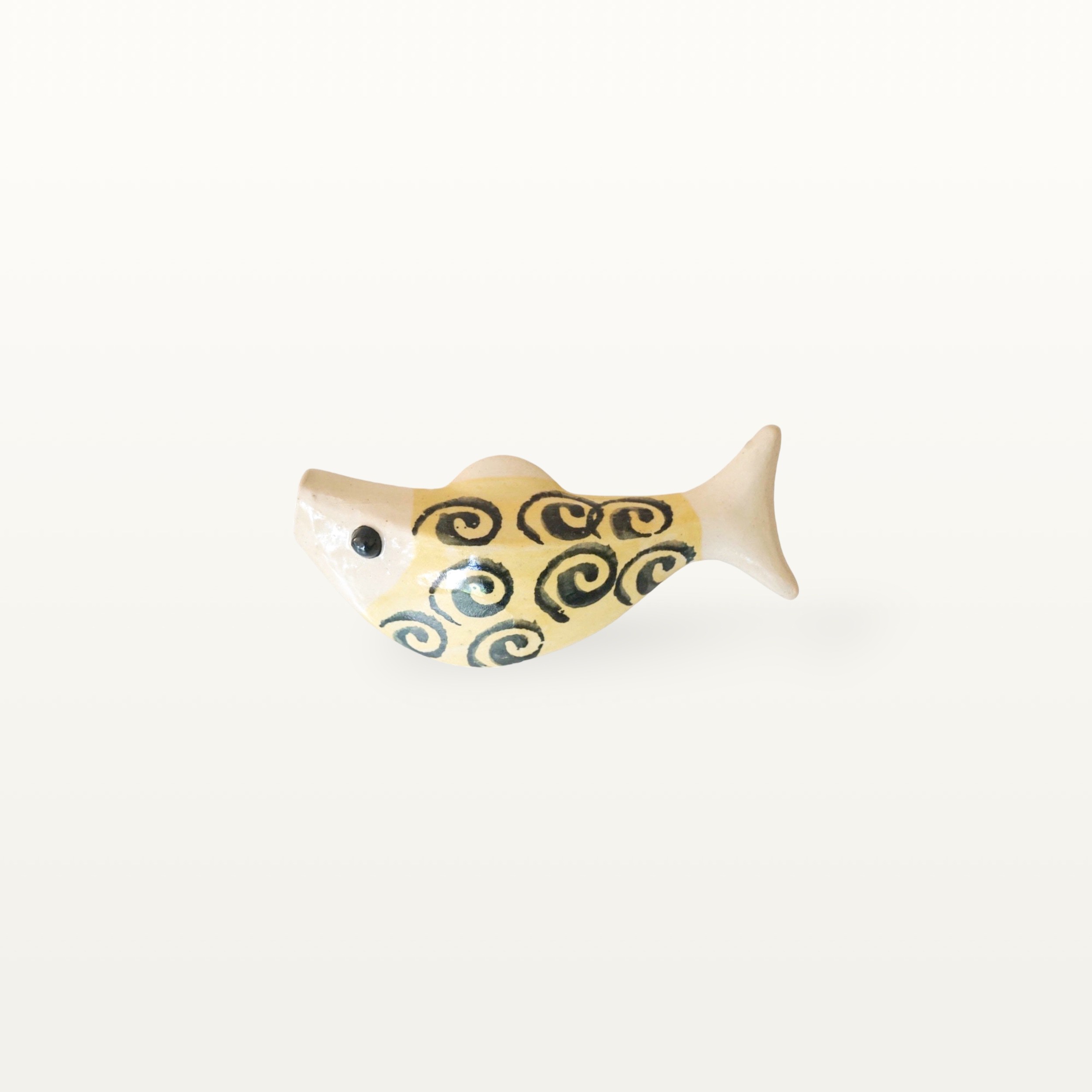 Schwimmender Keramik Fisch - Gelb mit Spirale 8 Schwimmender Keramik Fisch - Gelb mit Spirale – Bild 8