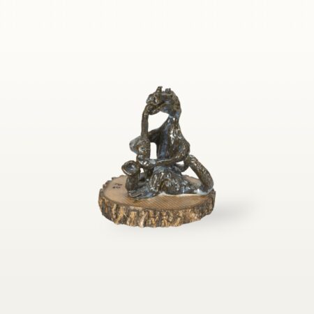 Musikalische Drachenfigur mit Saxophon