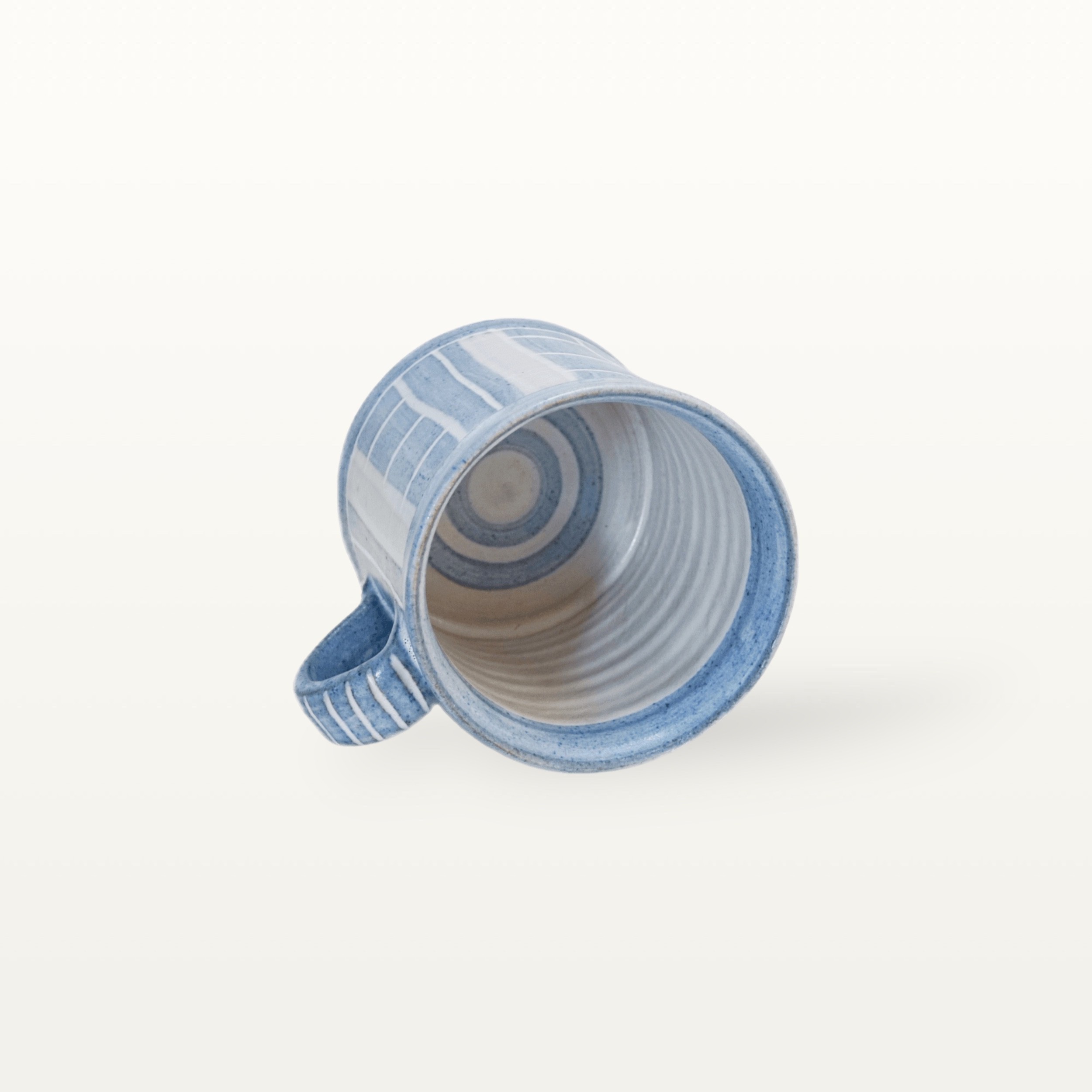 Alternative view of Zylindrische Tasse "Feinstrich Blau" - breite Streifen